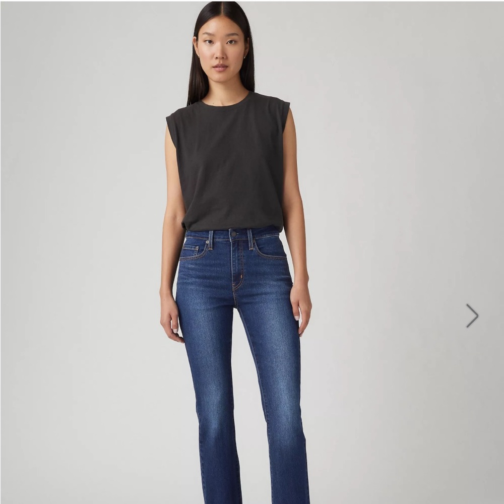 Levi’s high rise boot cut jean